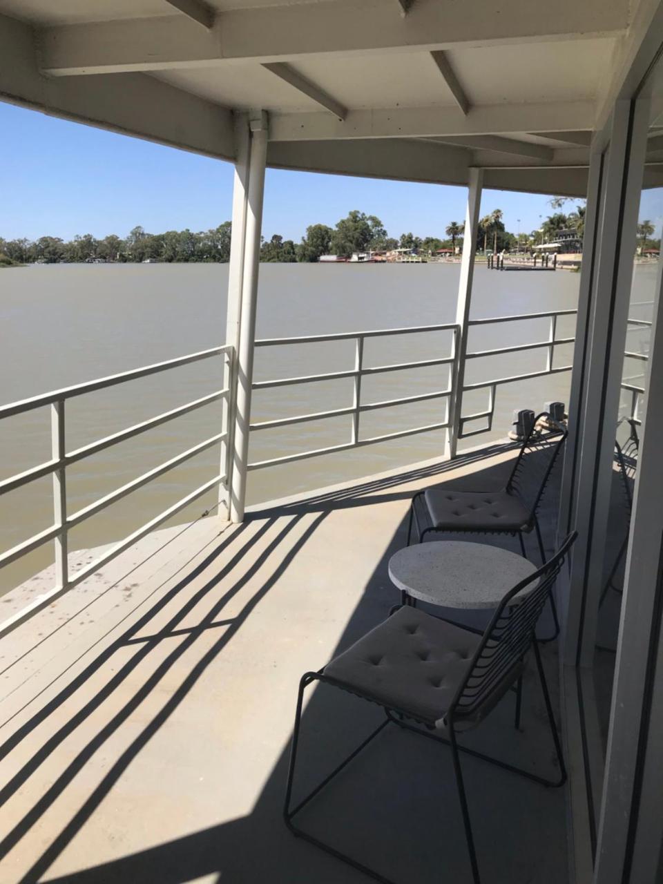 Murray River Queen Hotel Renmark Esterno foto