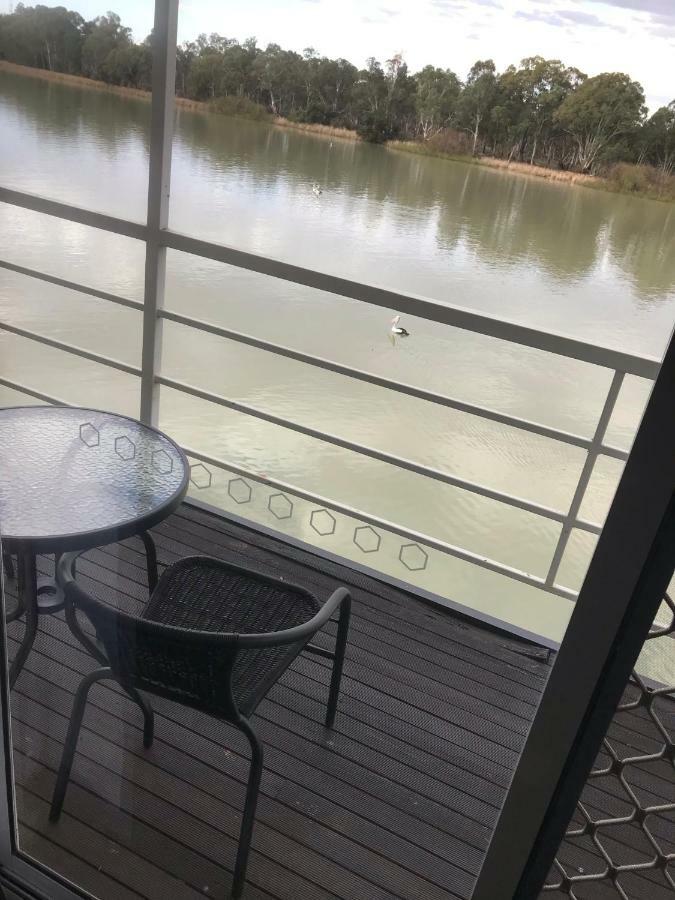 Murray River Queen Hotel Renmark Esterno foto